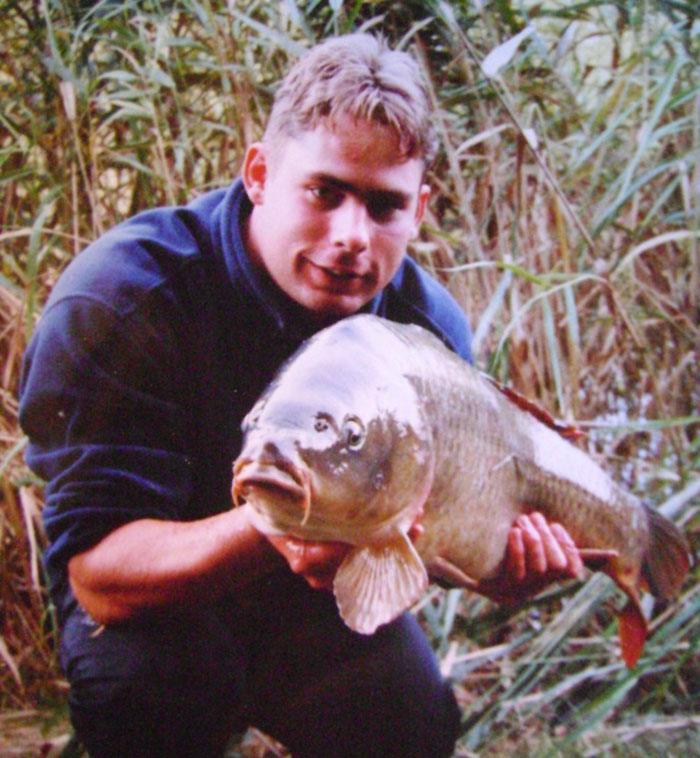 Oldskool! Maar toen was ik me er al van bewust dat een goede rig meer karpers op de kant brengt.