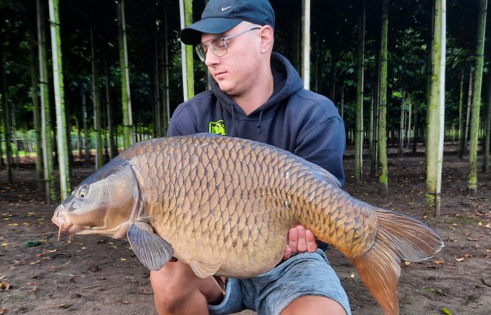 Karpervissen op vergeten riviertjes (+ 4 TIPS) – CBB Baits